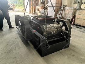 2pgc600*750雙齒輥榴莲成人APP安卓下载發往湖南婁底破碎煤塊